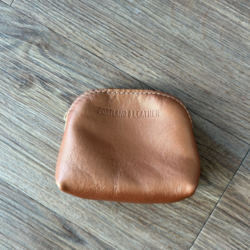 Portland Leather Goods mini Luna pouch in Hava